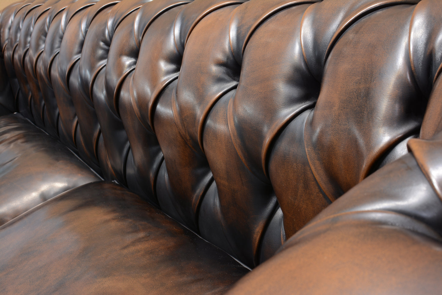 Chesterfield Sofa 240