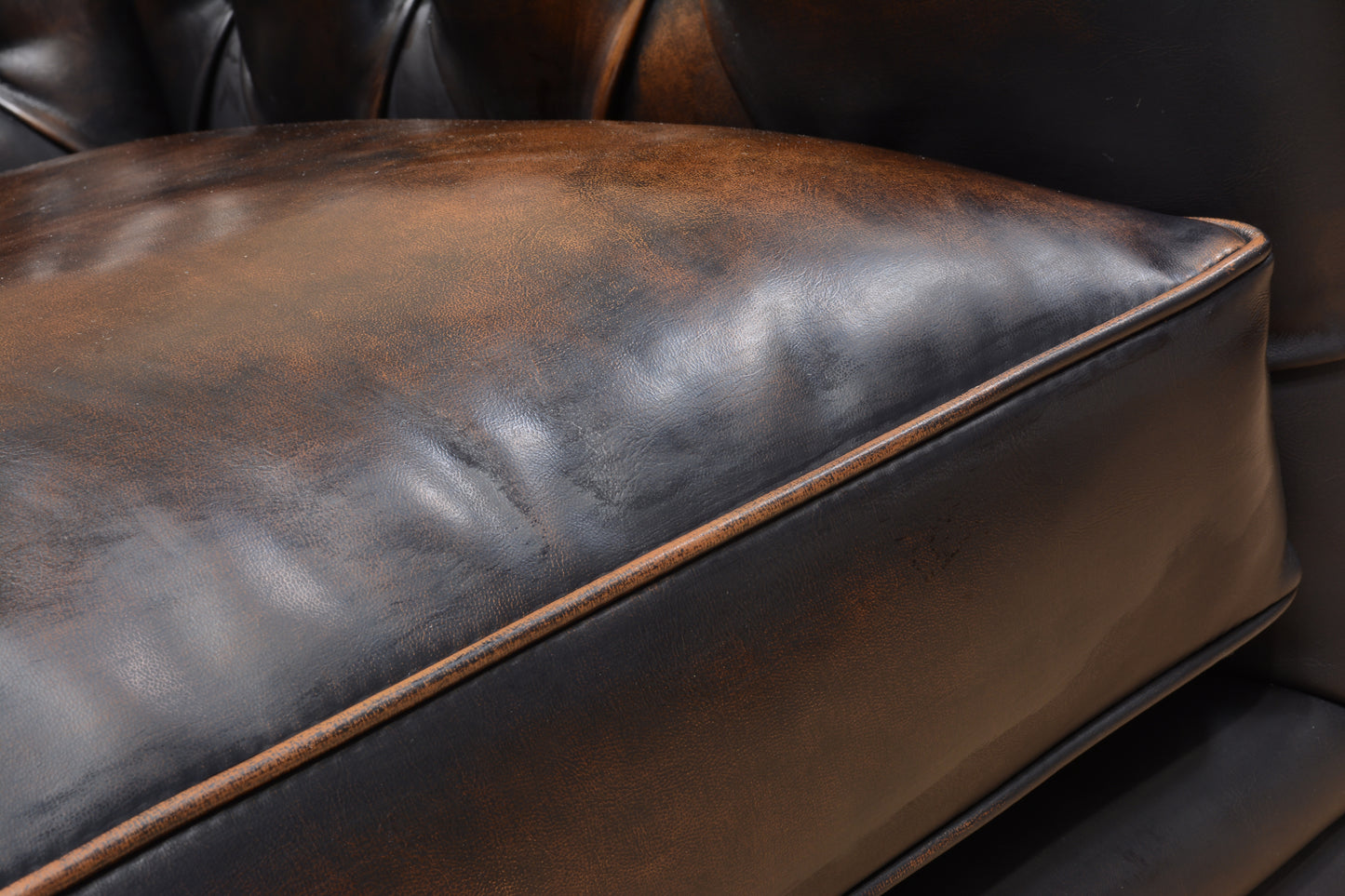 Chesterfield Sofa 240